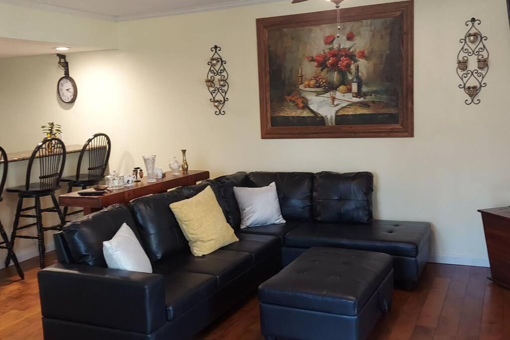 הוילה מגי ואלי J.Creek Retreat, Creekside Townhouse +1 Car Garage מראה חיצוני תמונה
