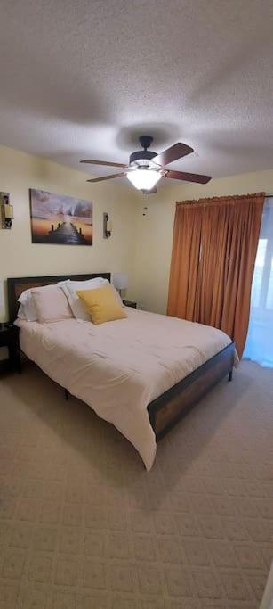 הוילה מגי ואלי J.Creek Retreat, Creekside Townhouse +1 Car Garage מראה חיצוני תמונה