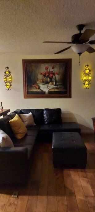 הוילה מגי ואלי J.Creek Retreat, Creekside Townhouse +1 Car Garage מראה חיצוני תמונה