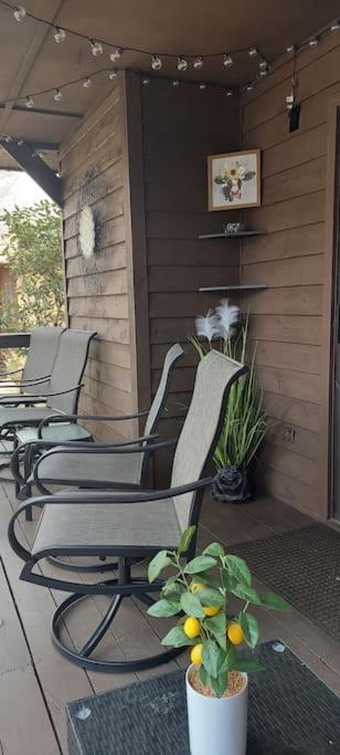 הוילה מגי ואלי J.Creek Retreat, Creekside Townhouse +1 Car Garage מראה חיצוני תמונה