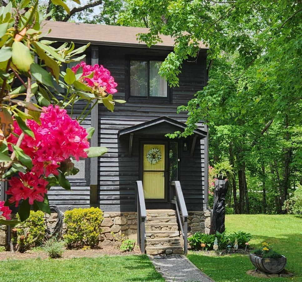 הוילה מגי ואלי J.Creek Retreat, Creekside Townhouse +1 Car Garage מראה חיצוני תמונה